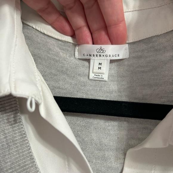 Camber&Grace grey sweater shirt - Picture 2 of 2